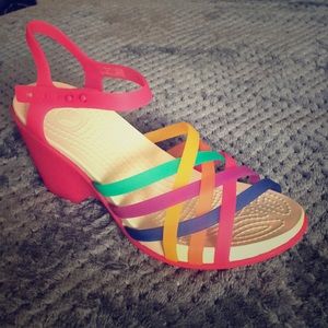 Crocs Huarache Sandal Wedge Pink/Multi-color